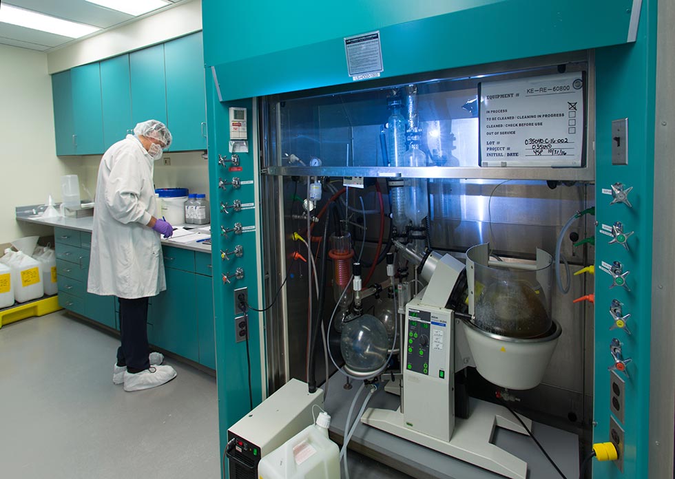 cGMP-Kilo-Lab-Facility-KL-Small-Hood-with-Rotovap